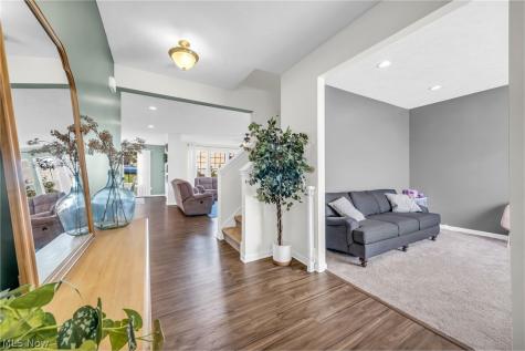 345 Woodside Lane Tallmadge OH 44278