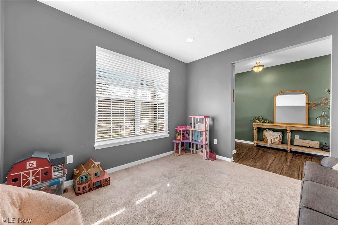 345 Woodside Lane Tallmadge OH 44278
