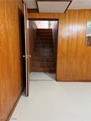 241 Lake Avenue NE Massillon OH 44646
