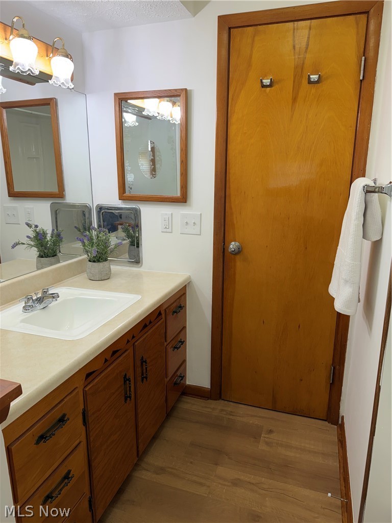 241 Lake Avenue NE Massillon OH 44646
