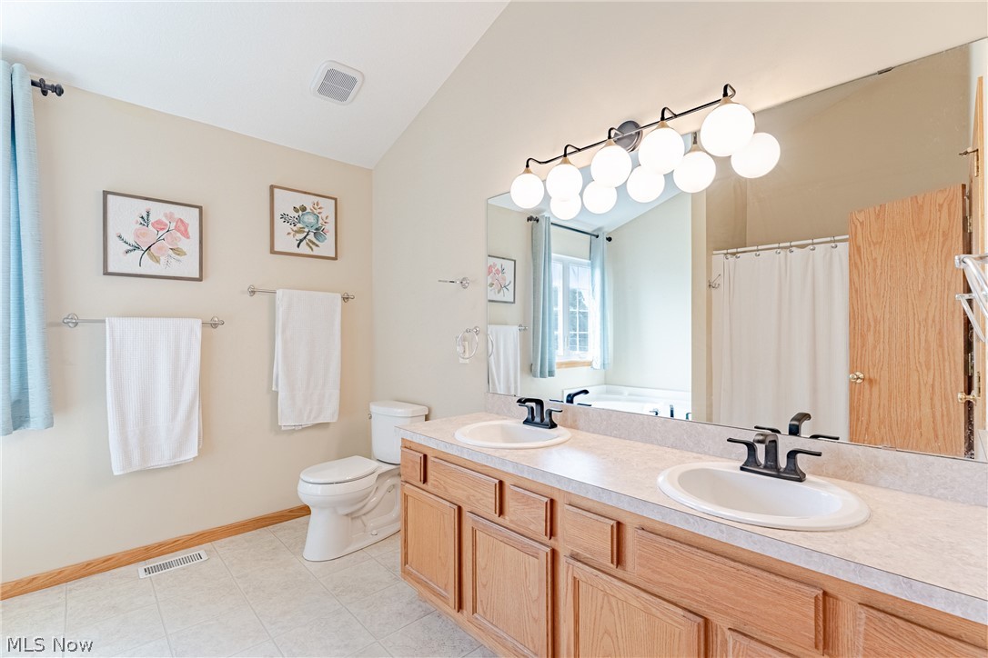 779 Castle Haven Way Wadsworth OH 44281