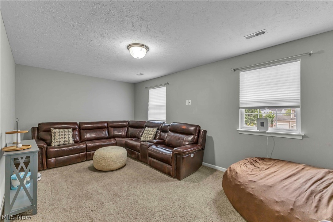 9029 Franklin Drive North Ridgeville OH 44039