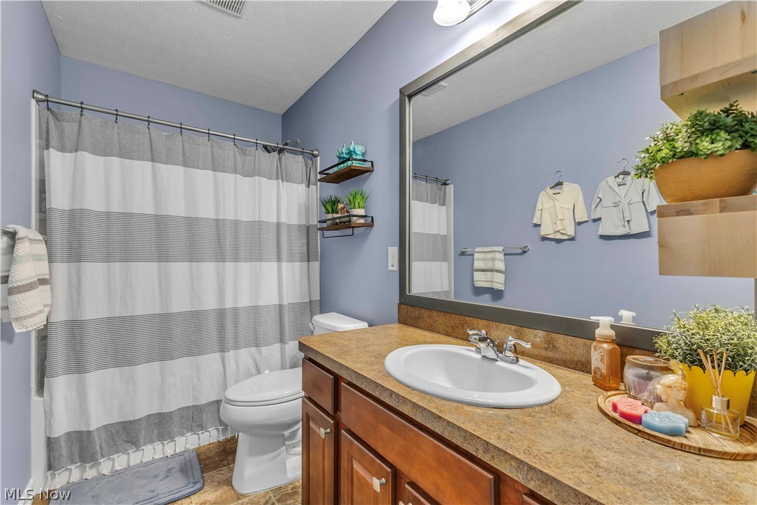 9029 Franklin Drive North Ridgeville OH 44039