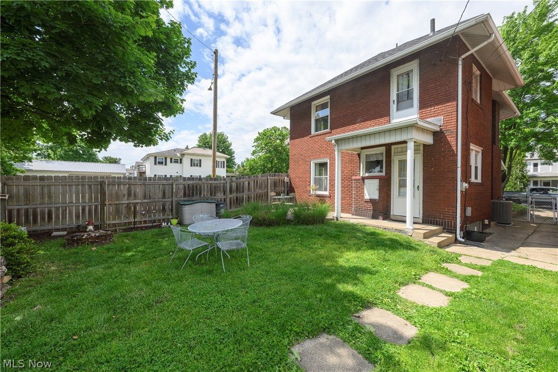 354 Fair Avenue New Philadelphia OH 44663