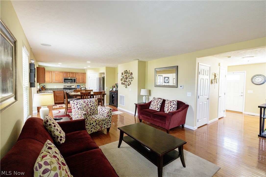 592 Eastglen Circle Tallmadge OH 44278