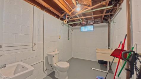 4761 Waterloo Road Atwater OH 44201