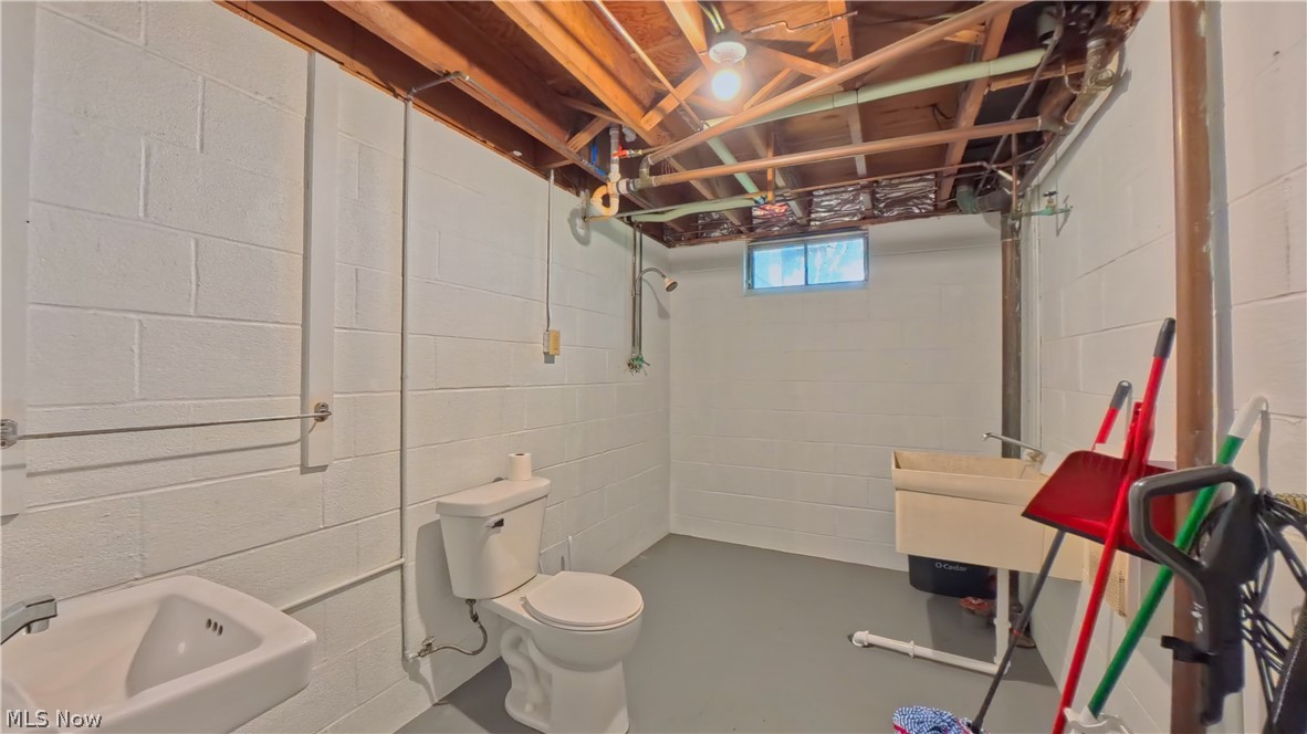 4761 Waterloo Road Atwater OH 44201