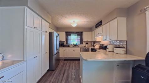 4761 Waterloo Road Atwater OH 44201