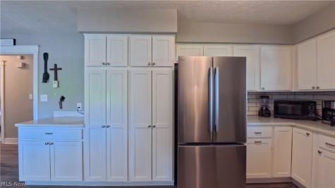 4761 Waterloo Road Atwater OH 44201
