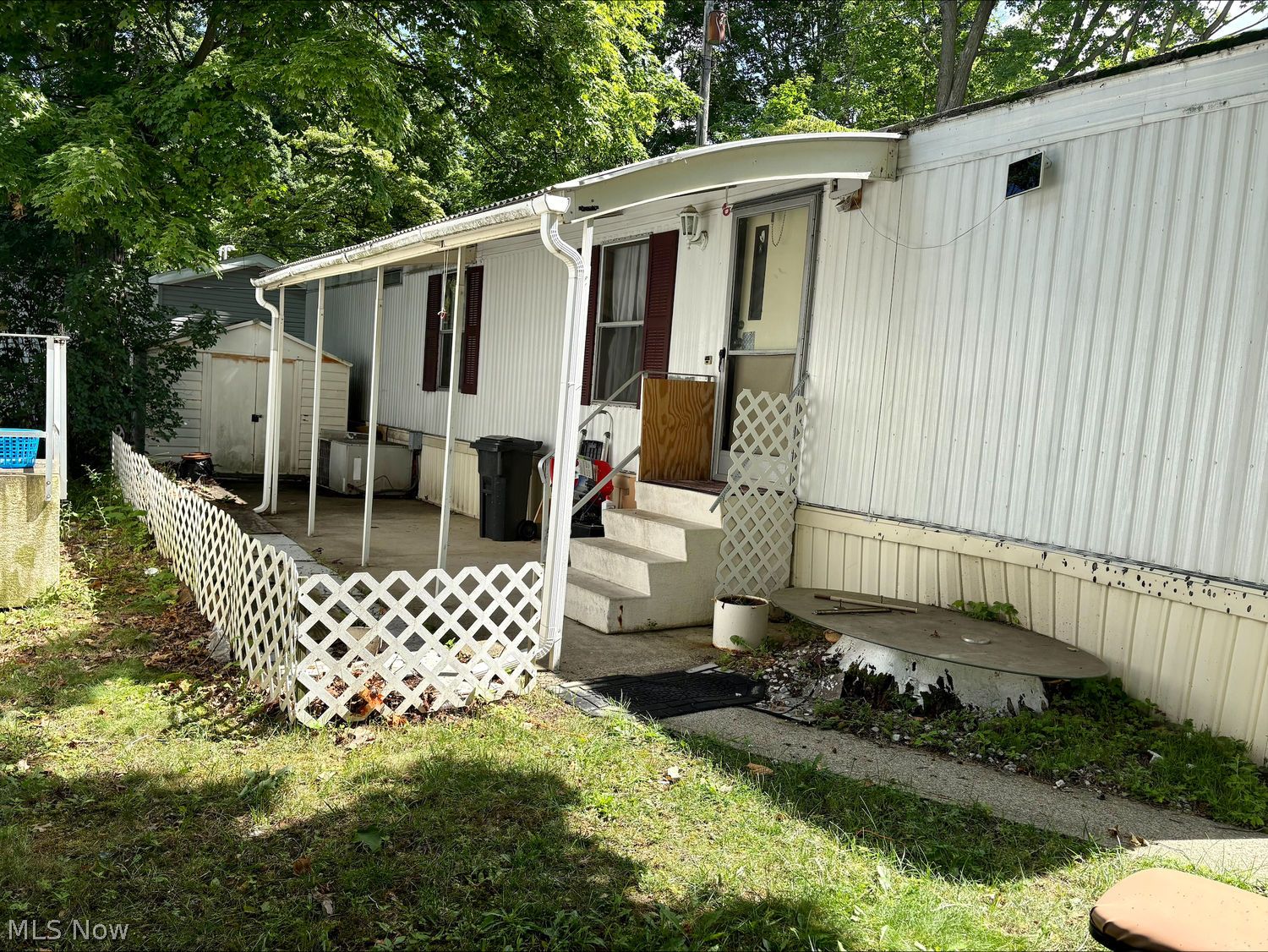 102 Tulip Lane Mentor OH 44060