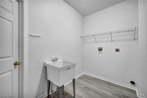 2983 Clearbrook Drive Avon OH 44011