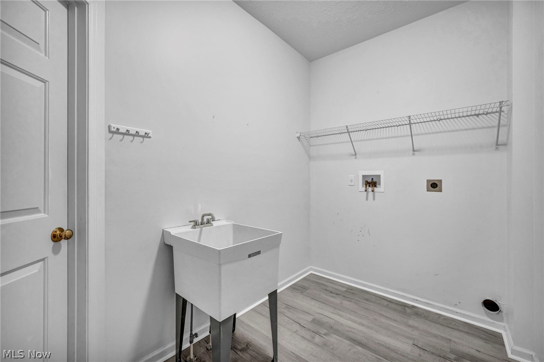 2983 Clearbrook Drive Avon OH 44011