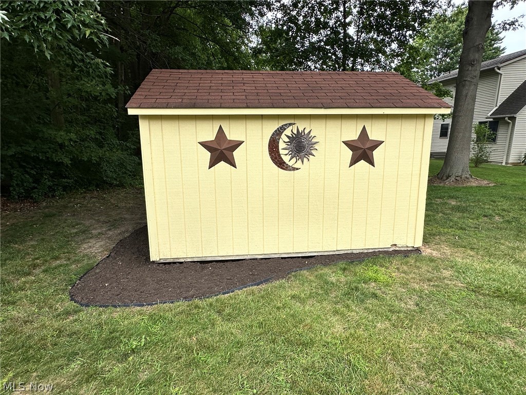2462 Candlewood Drive Avon OH 44011