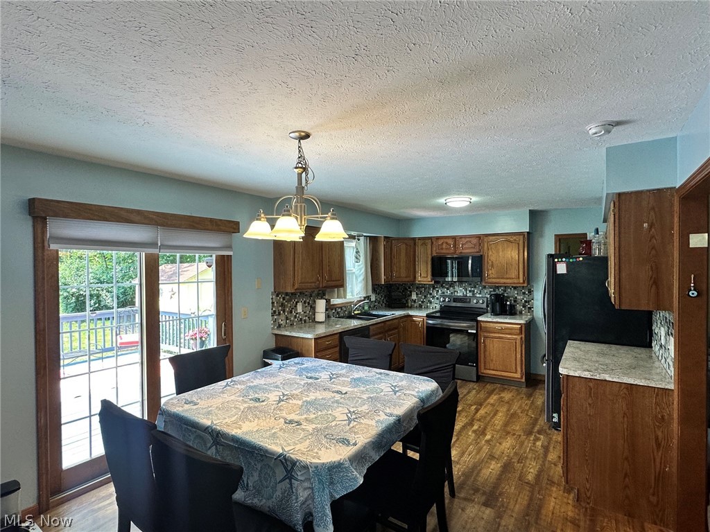 2462 Candlewood Drive Avon OH 44011