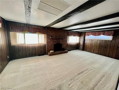 2823 Noel Drive Youngstown OH 44509
