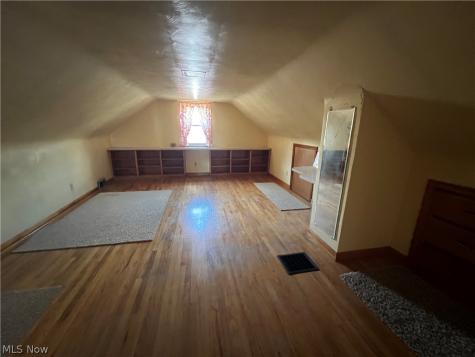 2823 Noel Drive Youngstown OH 44509