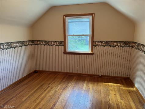1505 Oneida Avenue Cuyahoga Falls OH 44221
