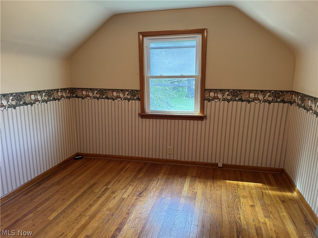 1505 Oneida Avenue Cuyahoga Falls OH 44221