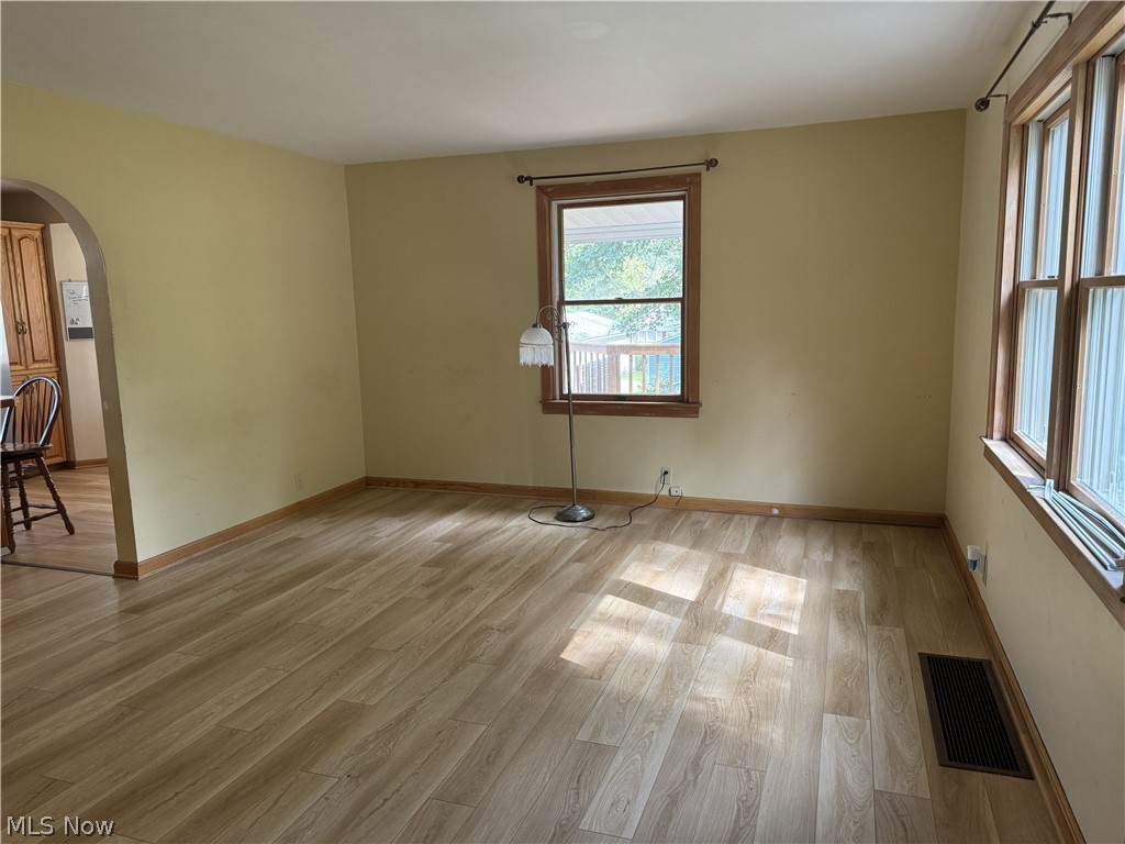 1505 Oneida Avenue Cuyahoga Falls OH 44221
