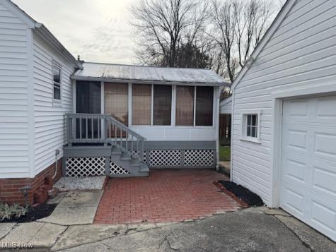 4712 Willoughcroft Road Willoughby OH 44094