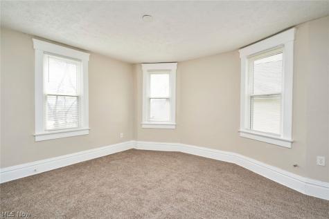 85 Mount View Avenue Akron OH 44303