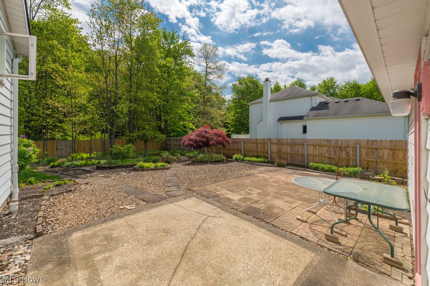 16825 Walnut Creek Drive Strongsville OH 44149