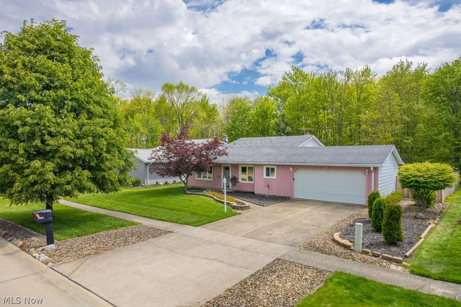 16825 Walnut Creek Drive Strongsville OH 44149
