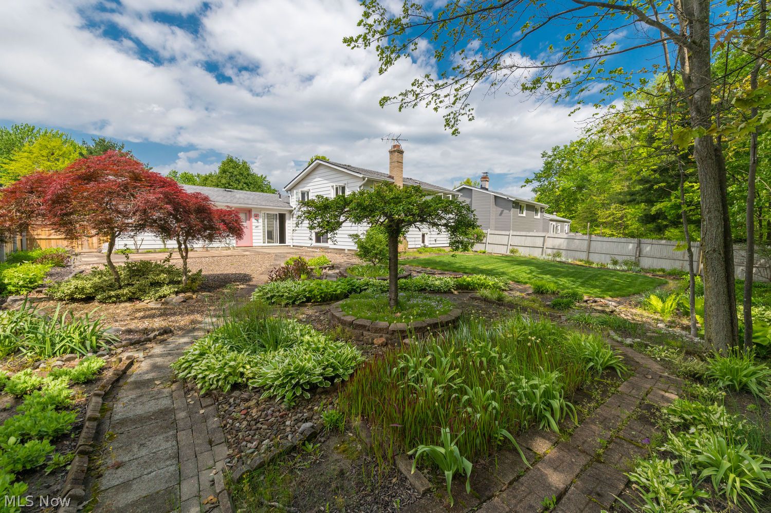 16825 Walnut Creek Drive Strongsville OH 44149