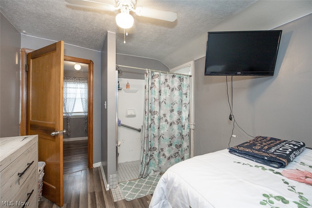 12214 Bennington Avenue Cleveland OH 44135