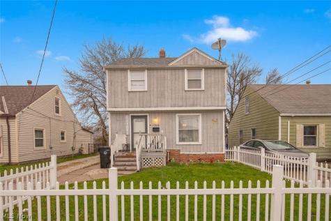 12214 Bennington Avenue Cleveland OH 44135