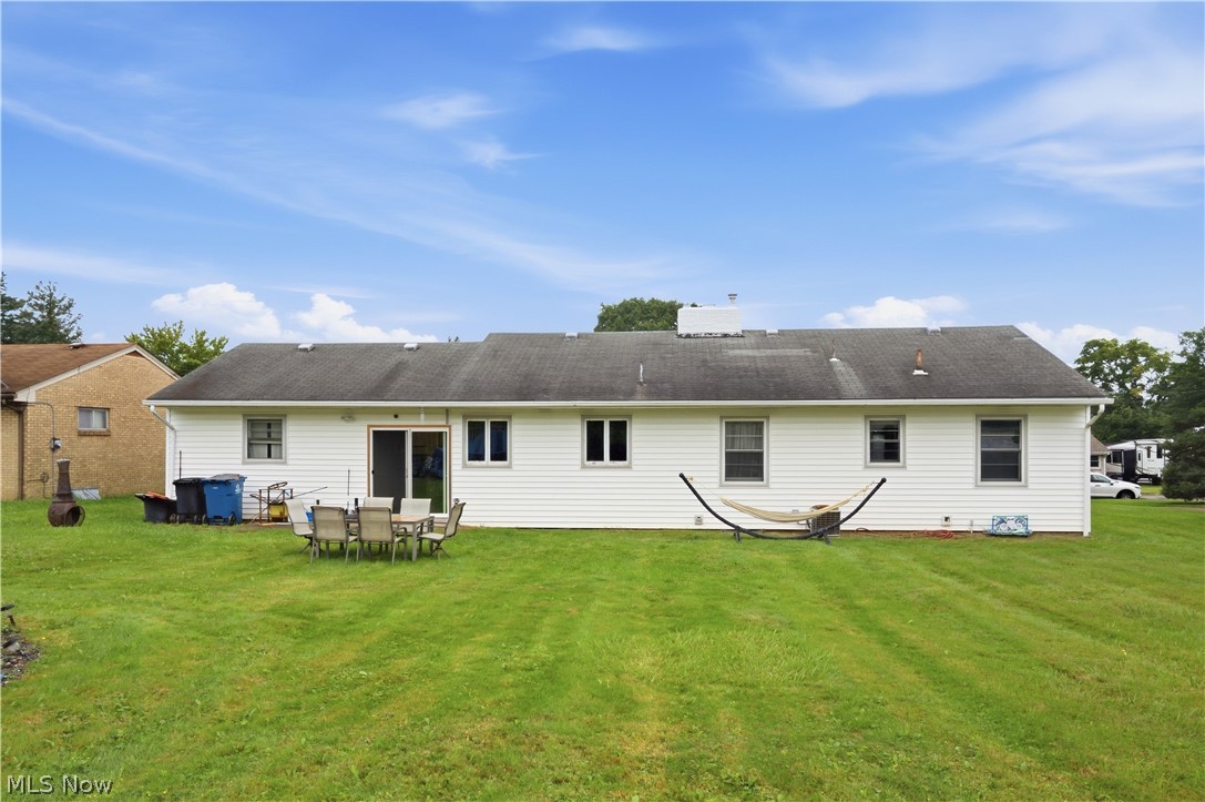 695 Moore Avenue Campbell OH 44405
