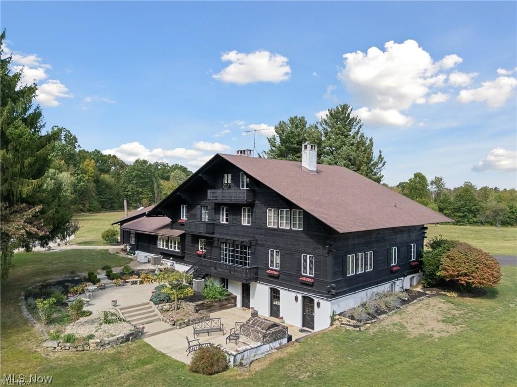 550 Warner Road SE Vienna OH 44403