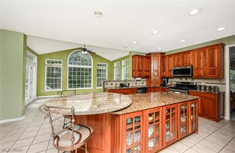 10204 Autumn Circle Streetsboro OH 44241