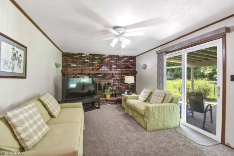7120 Lakeview Drive Parma OH 44129