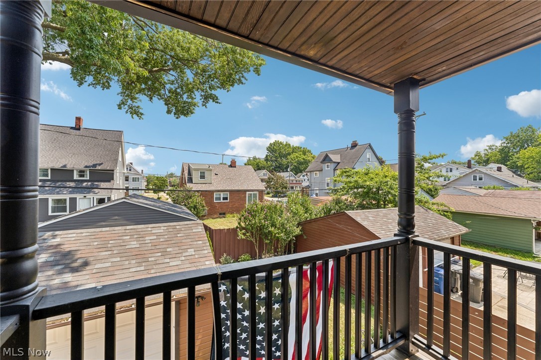 2041 Reveley Avenue Lakewood OH 44107