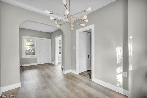 18319 Marcella Road Cleveland OH 44119