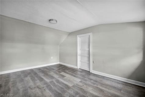 18319 Marcella Road Cleveland OH 44119