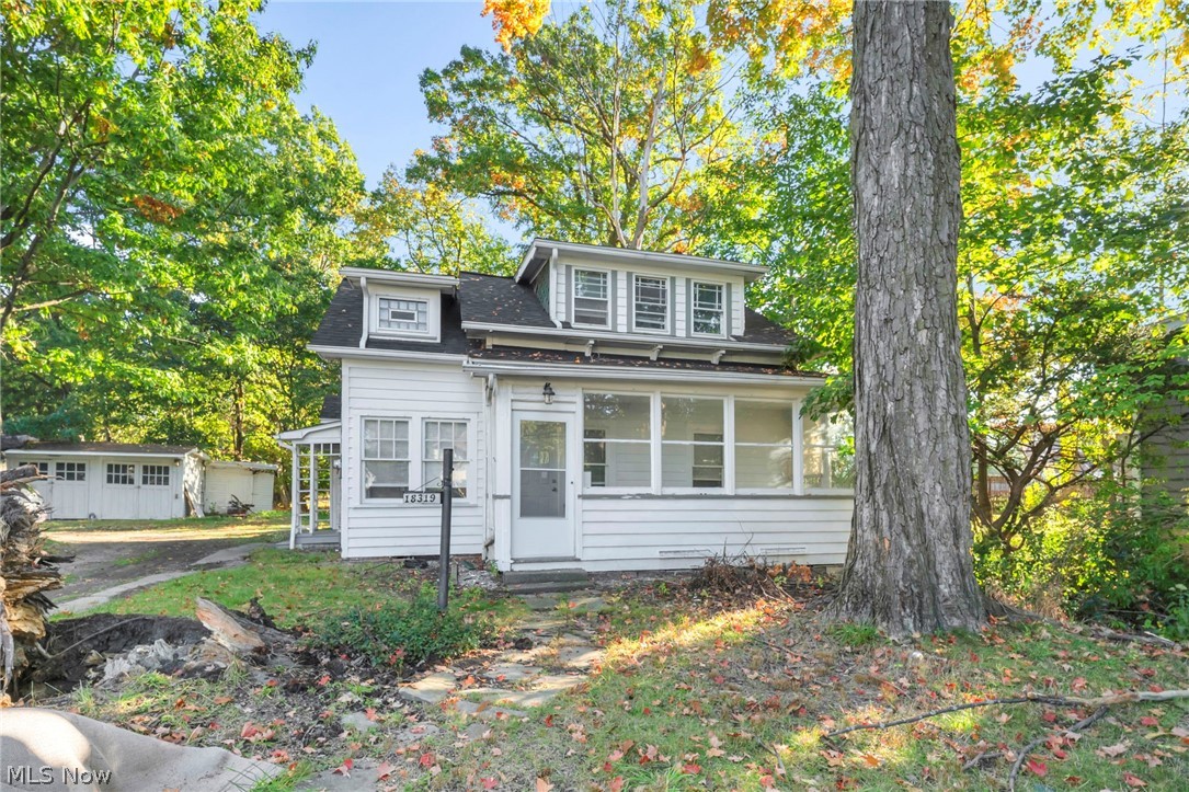 18319 Marcella Road Cleveland OH 44119