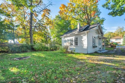 18319 Marcella Road Cleveland OH 44119