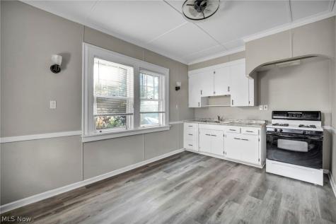 18319 Marcella Road Cleveland OH 44119