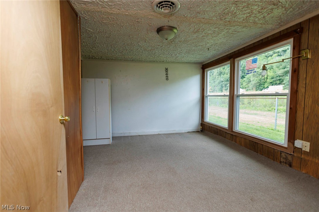 1843 SE Brightwood Road New Philadelphia OH 44663