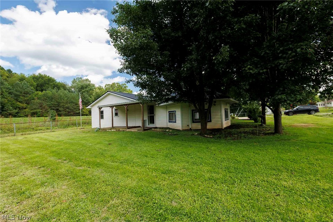 1843 SE Brightwood Road New Philadelphia OH 44663