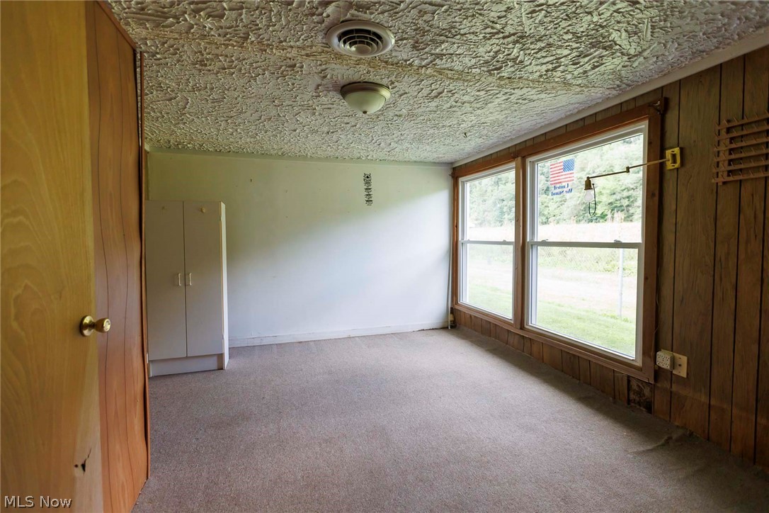 1843 SE Brightwood Road New Philadelphia OH 44663