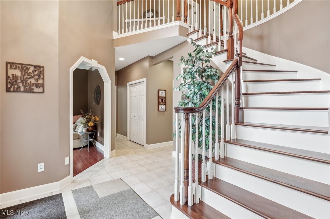 2022 Bent Creek Trail Cuyahoga Falls OH 44223