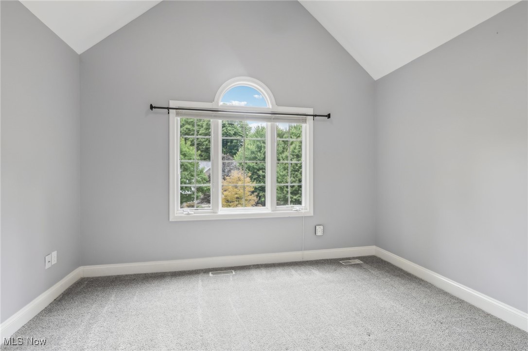 2022 Bent Creek Trail Cuyahoga Falls OH 44223