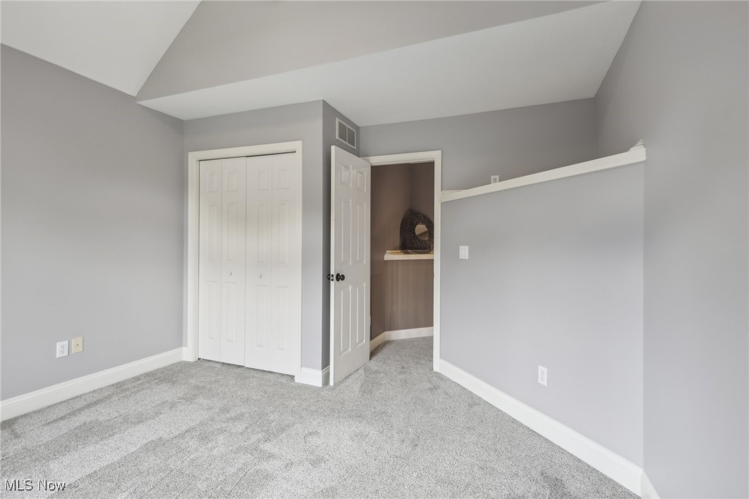 2022 Bent Creek Trail Cuyahoga Falls OH 44223