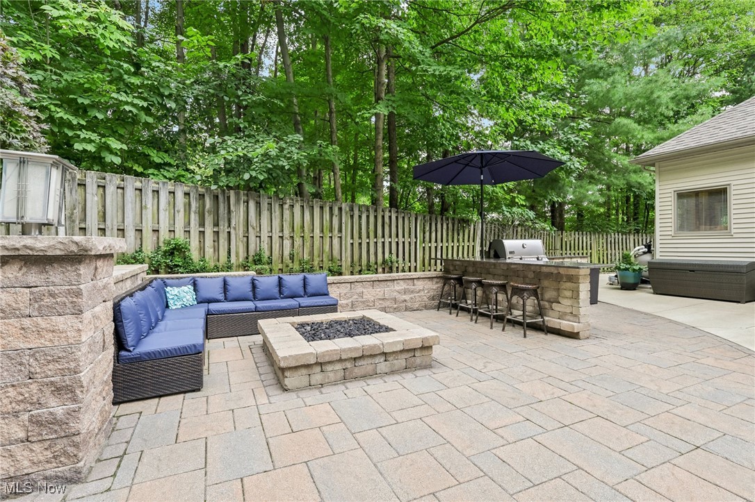 2022 Bent Creek Trail Cuyahoga Falls OH 44223