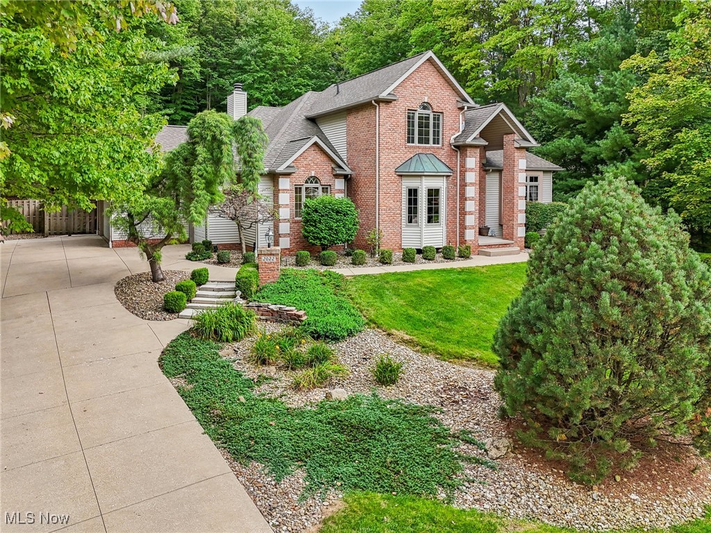 2022 Bent Creek Trail Cuyahoga Falls OH 44223