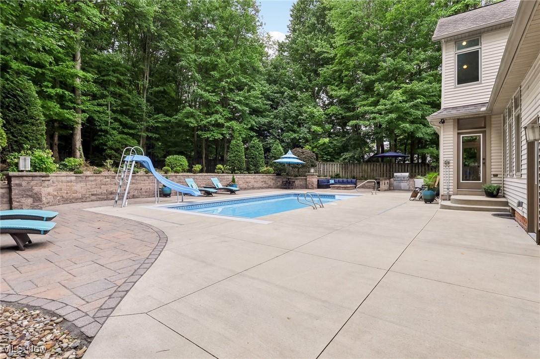 2022 Bent Creek Trail Cuyahoga Falls OH 44223