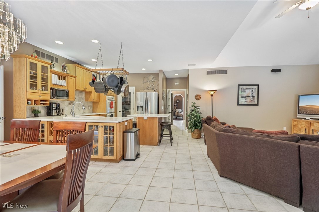 2022 Bent Creek Trail Cuyahoga Falls OH 44223